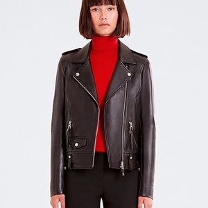 Meet your Posher, Jovana